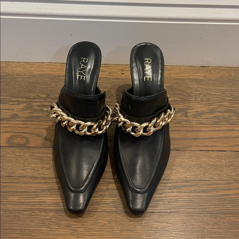 RAYE Betsy Mule with Gold Chain Accent